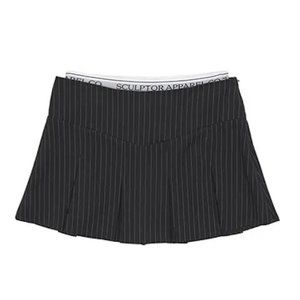 Sculptor Peekaboo Lowrise Skort Black Pin Stripe XS